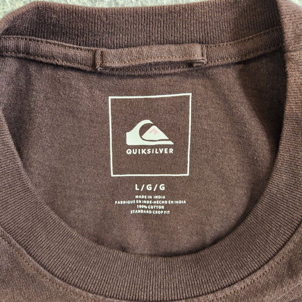 Quiksilver T Shirt Womens L Brown Skull Flowers Standard Crop Fit Tee Top - Picture 6 of 12